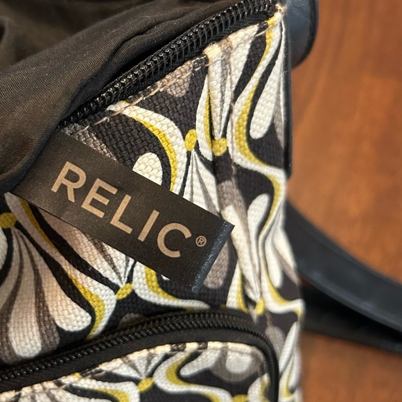 New Relic Geometric Print Canvas Faux Leather Crossbody Purse Shoulder Bag - Picture 9 of 15